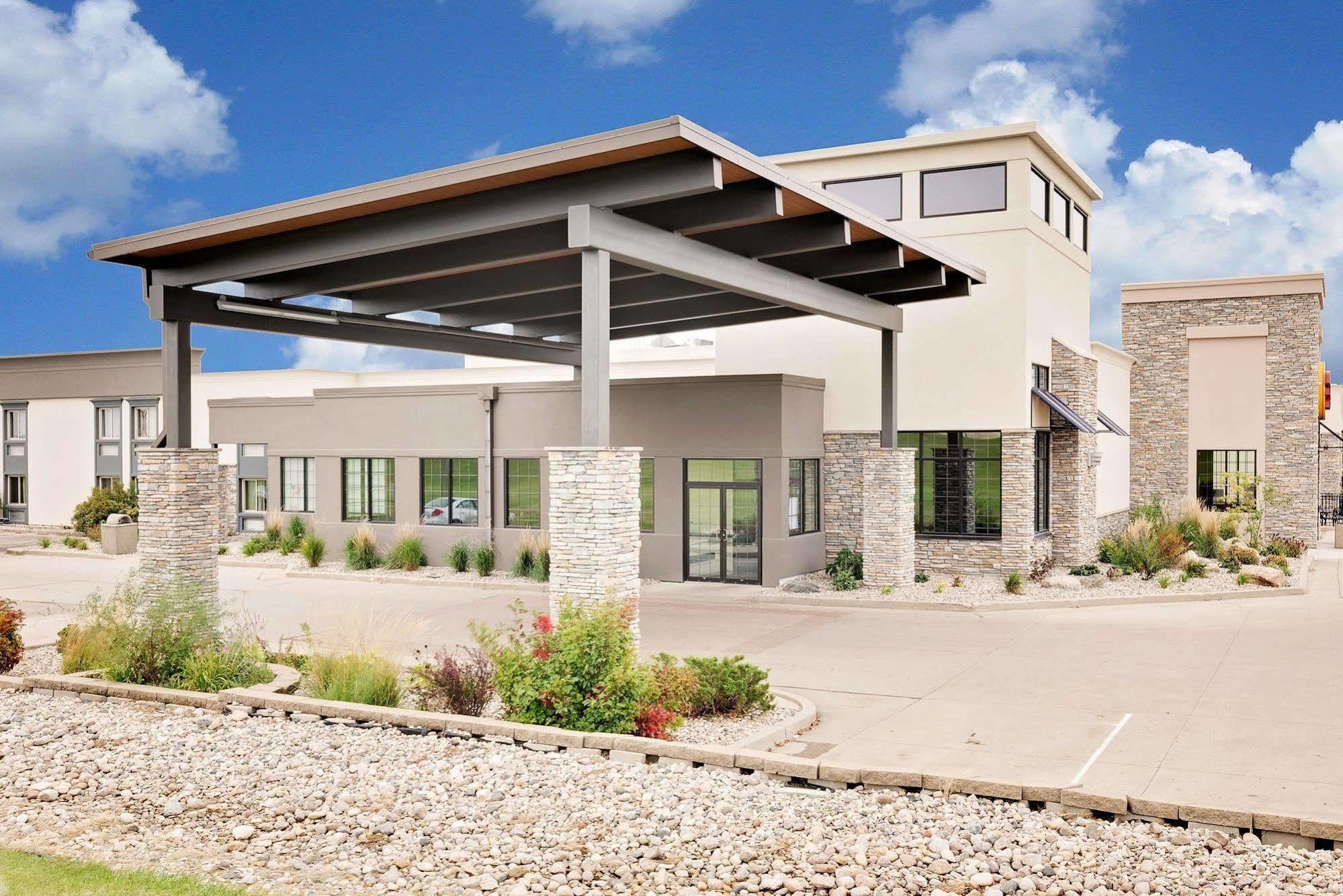 Dakotah Lodge Of Brookings Exteriör bild